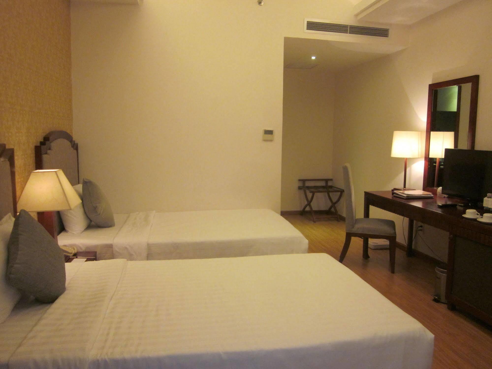 Vdb Nha Trang Hotel ภายนอก รูปภาพ