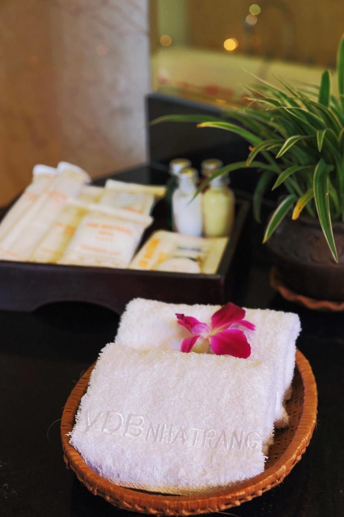 Vdb Nha Trang Hotel ภายนอก รูปภาพ