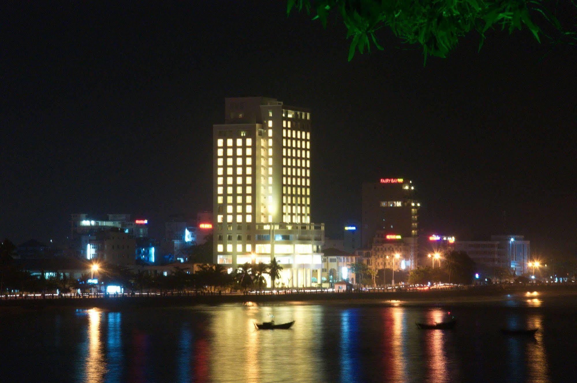Vdb Nha Trang Hotel ภายนอก รูปภาพ